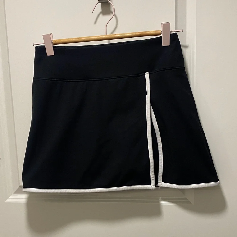 🌼 Alo Yoga Skirt Small